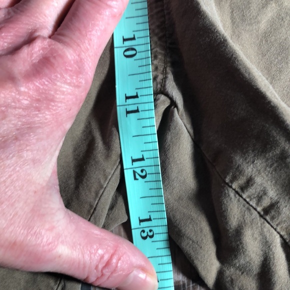 NWT Thread and Supply lightweight cargo pants - Picture 8 of 11